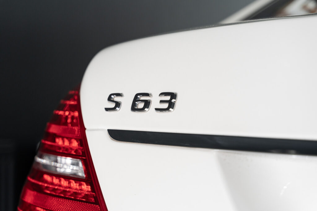 S63-biale-poziom-11