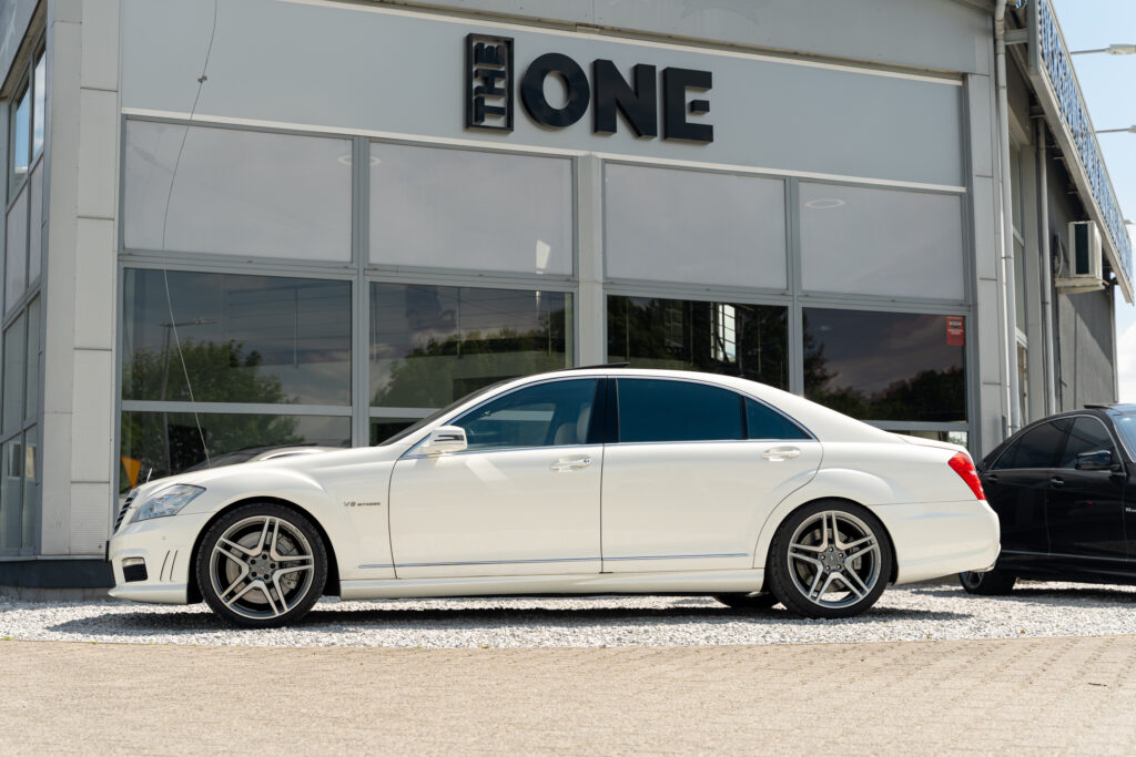 S63-biale-poziom-94