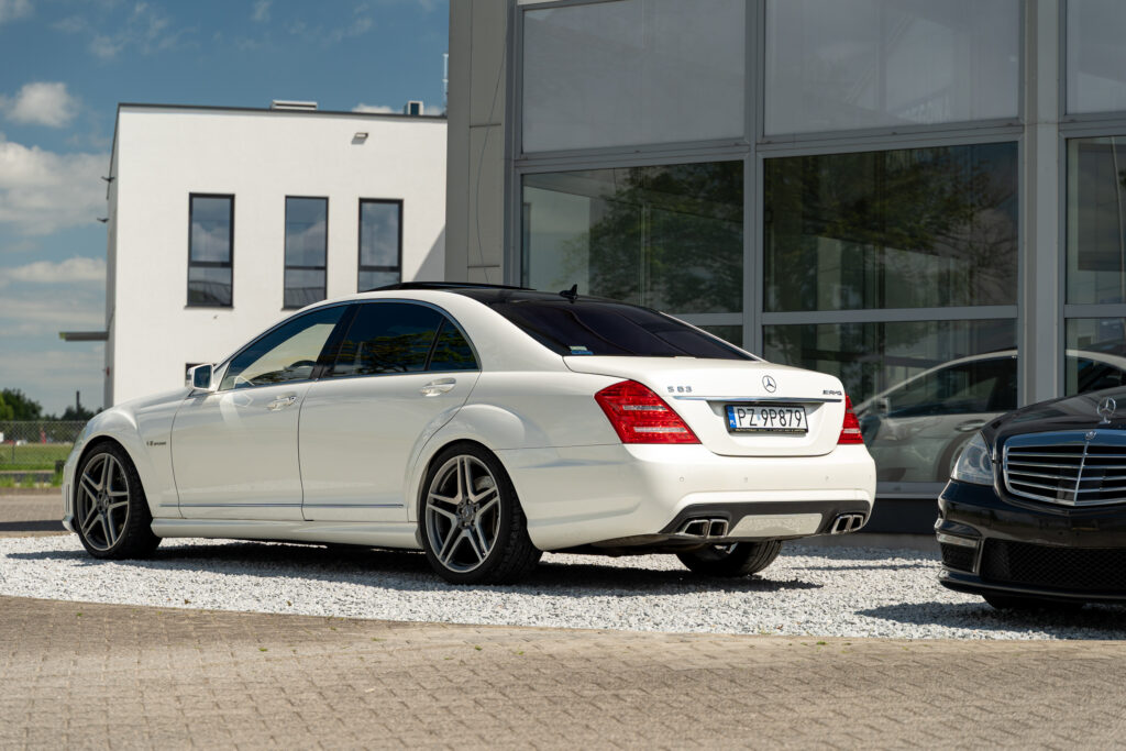 S63-biale-poziom-98