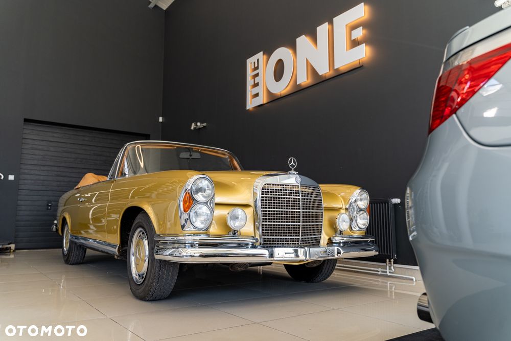 Mercedes-Benz 280 — zdjęcie 2