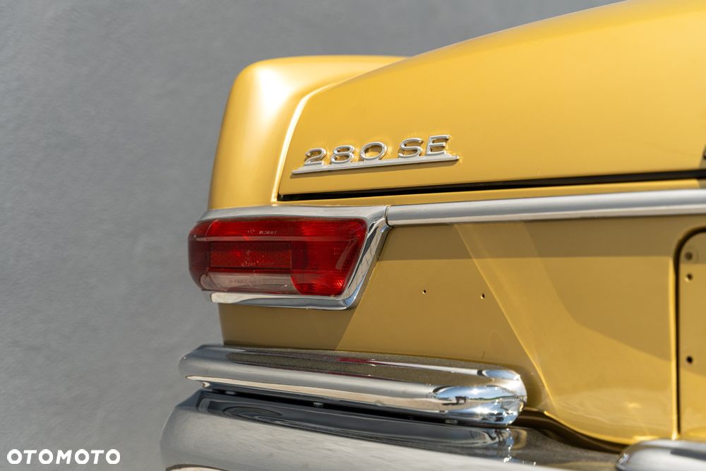 Mercedes-Benz 280 — zdjęcie 27