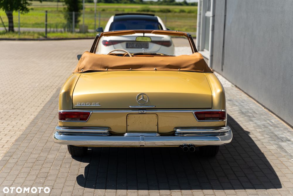 Mercedes-Benz 280 — zdjęcie 7