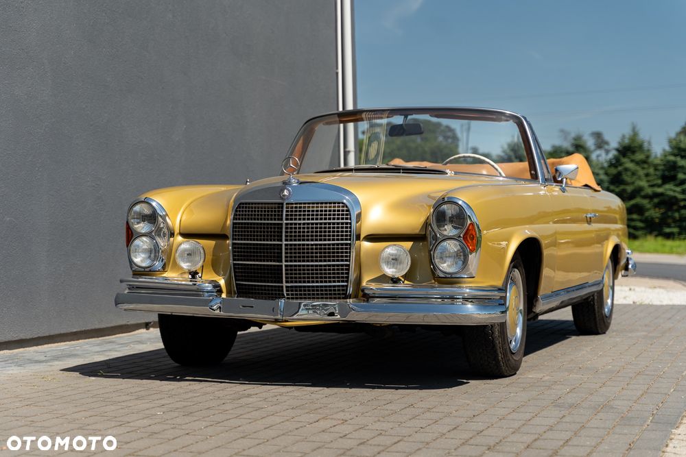 Mercedes-Benz 280 — zdjęcie 8