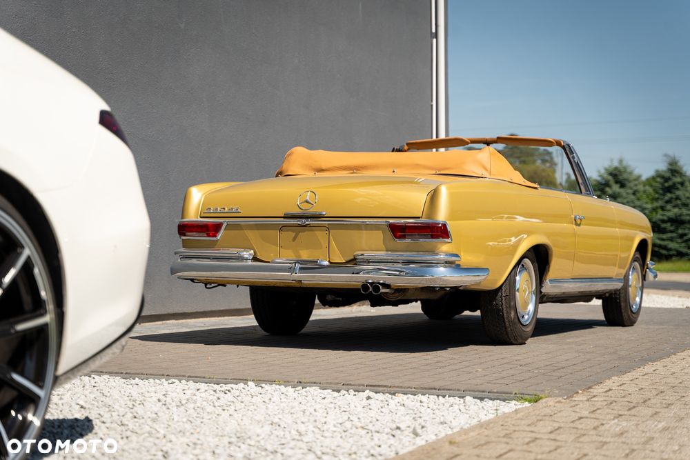 Mercedes-Benz 280 — zdjęcie 9