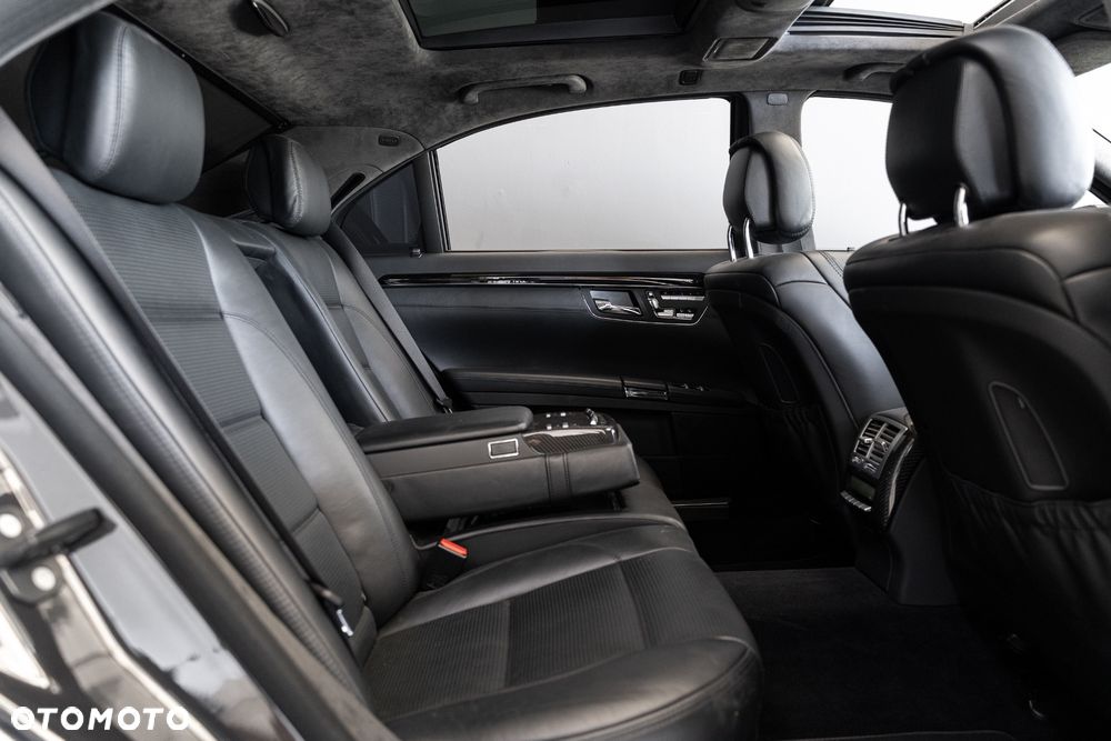 Mercedes-Benz Klasa S 63 AMG L — zdjęcie 32