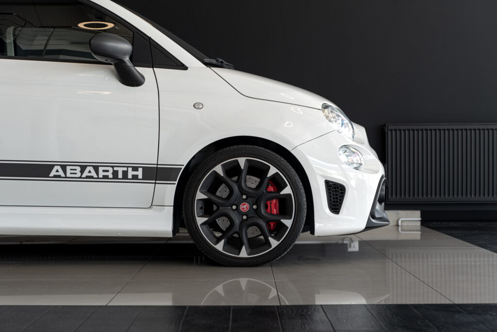 ABARTH-595-POZIOM-16
