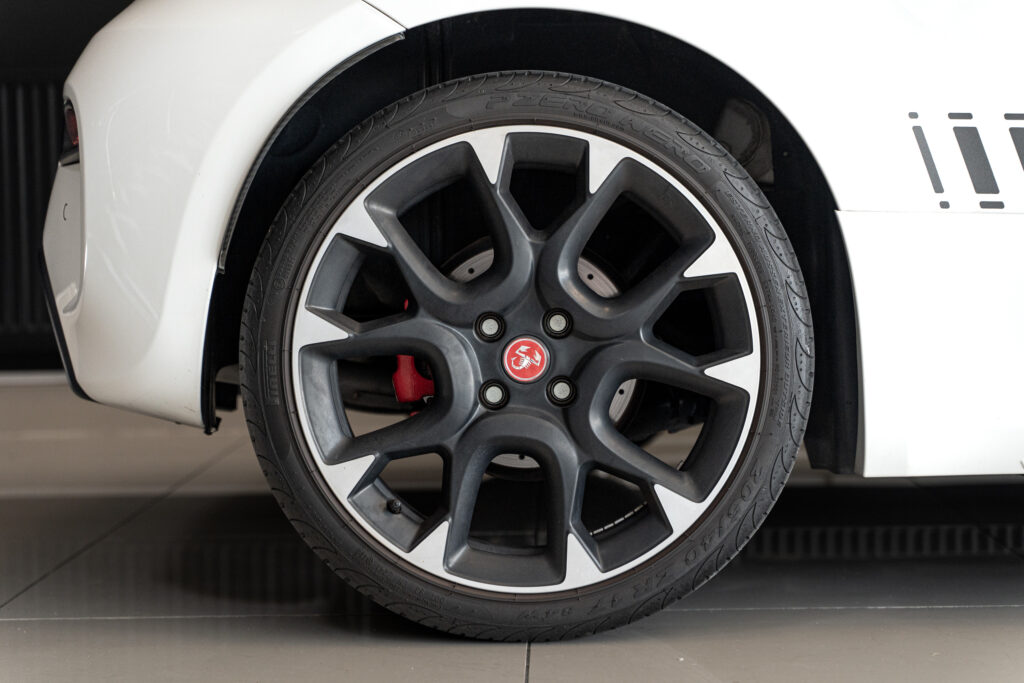 ABARTH-595-POZIOM-18