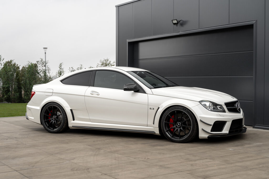 C63-BlackSeries-18