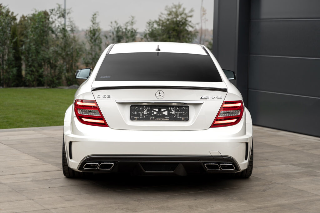 C63-BlackSeries-6