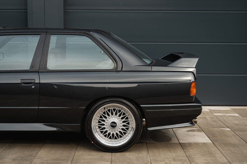 E30-M3-24