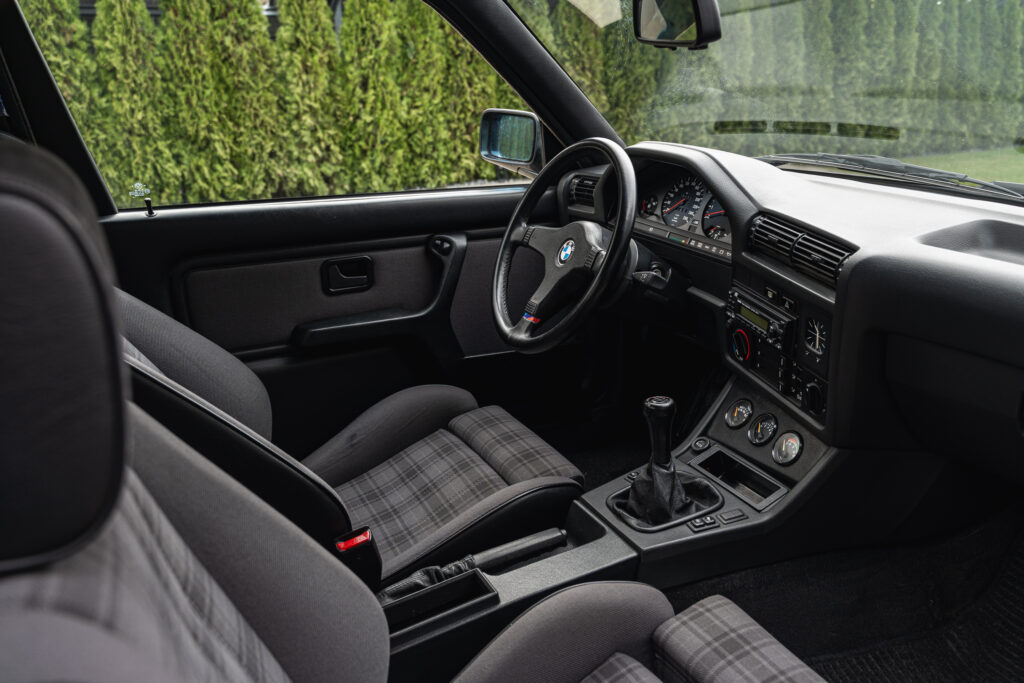 E30-M3-32