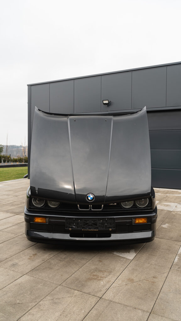 E30-M3-82