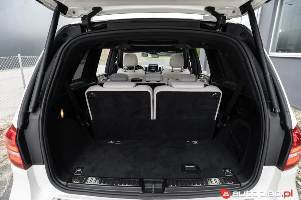 Mercedes-Benz GLS 5.5 63 AMG Faktura Vat 23 - zdjęcie 33