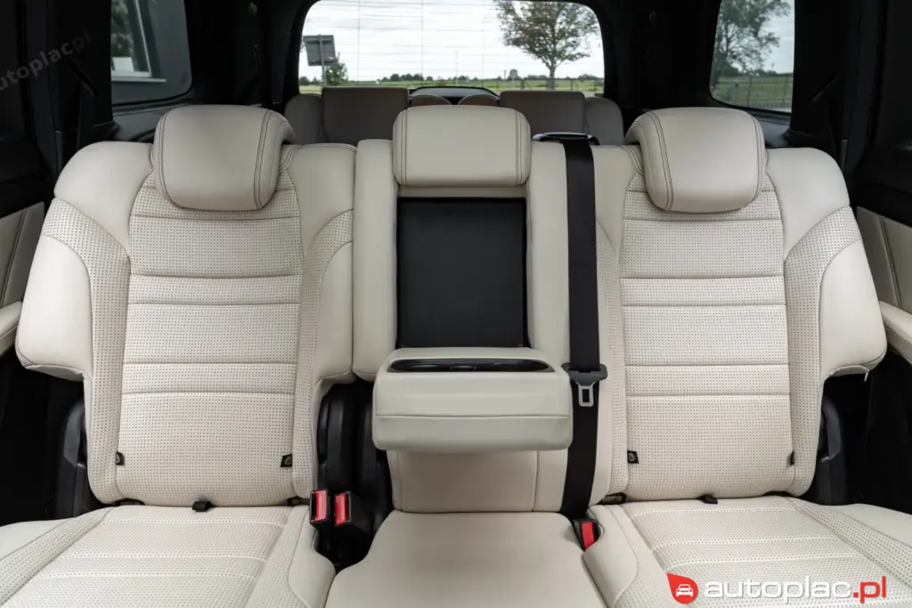 Mercedes-Benz GLS 5.5 63 AMG Faktura Vat 23 - zdjęcie 37