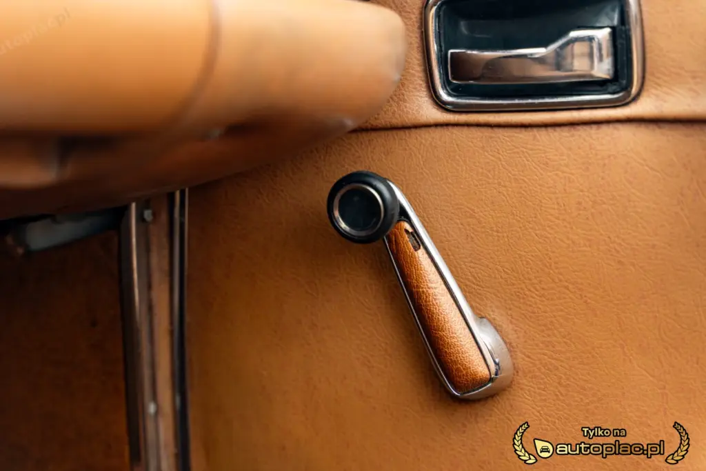 Mercedes-Benz SL W113 2.8 Pagoda 280 Oryginał - zdjęcie 42